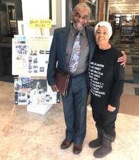 Actor G. Oliver King with local artist Phyllis Hunter.