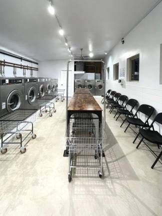 New Street Laundry opens in Goshen