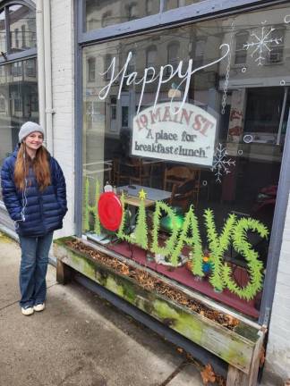 Chester students paint the town for the holidays