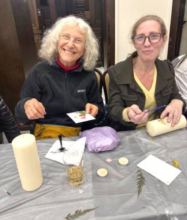 Chabad Goshen holds women’s Chanukah event