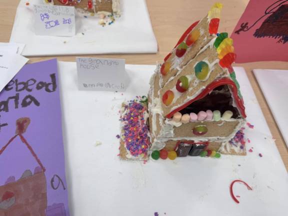 Chester fifth graders build gingerbread houses on a budget