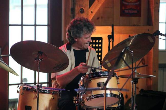 Steve Rubin on drums.