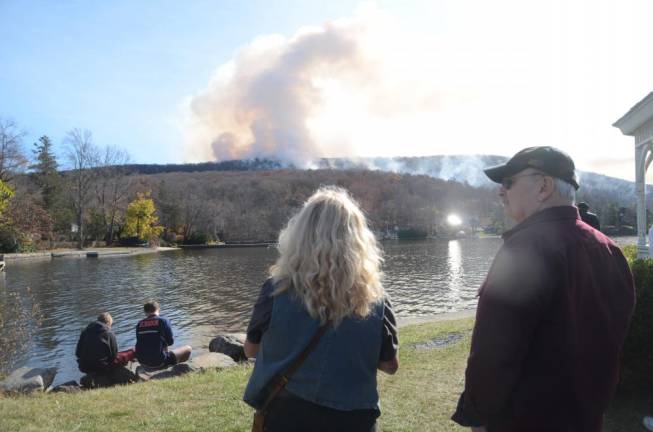 Smoke from the fire seen from Greenwood Lake’s Thomas P. Morahan Waterfront Park on Nov. 17.