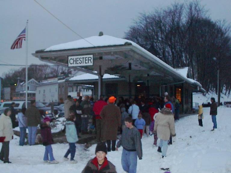 $!December 8, 2002, Tree Lighting. Photo courtesy the Chester Historical Society